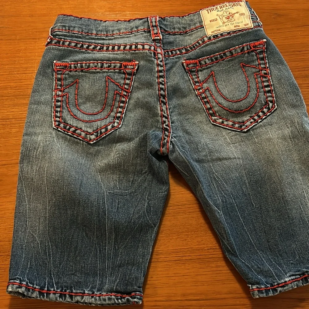 True Religion denim shorts - Picture 2 of 3
